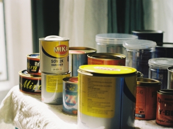 Tân Niên 2025: Cách Bao Bì Thiếc Làm Thay Đổi Ngành Dầu Nhớt và Phân Bón